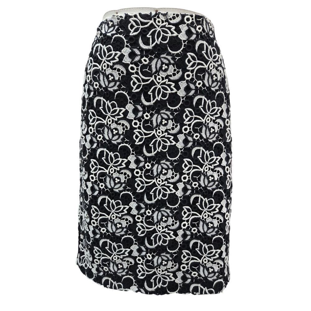 Talbots Black White Embroidered Lace Pencil Skirt Satin Lined Size 14